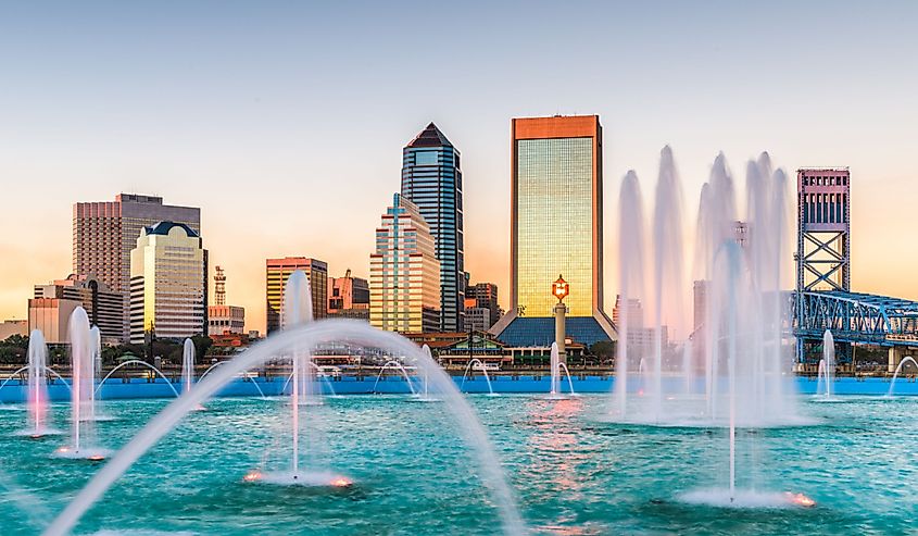 Jacksonville, Florida cityscape with water display in front