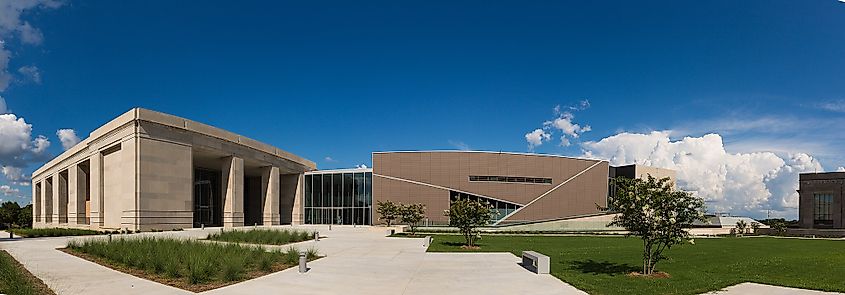 Museum of Mississippi History (center left) and Mississippi Civil Rights Museum (center right) located at 222 North Street in Jackson, Mississippi.
