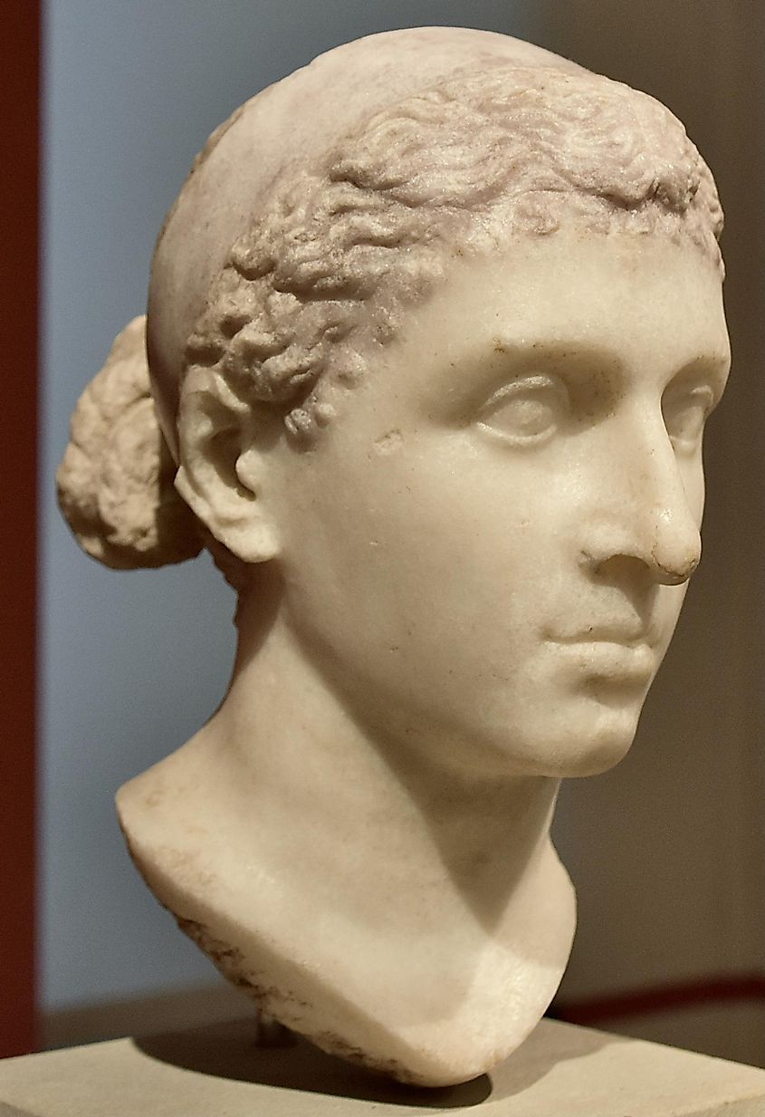 Roman Times: Ptolemaic dynastic portraits using a combination of