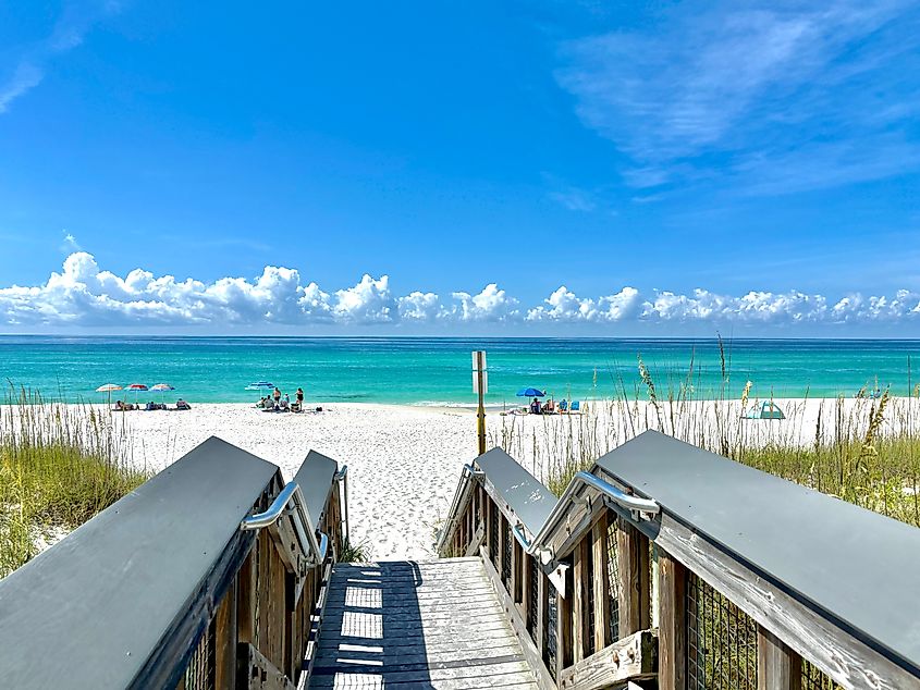 The gorgeous white sand beach in Navarre, Florida.