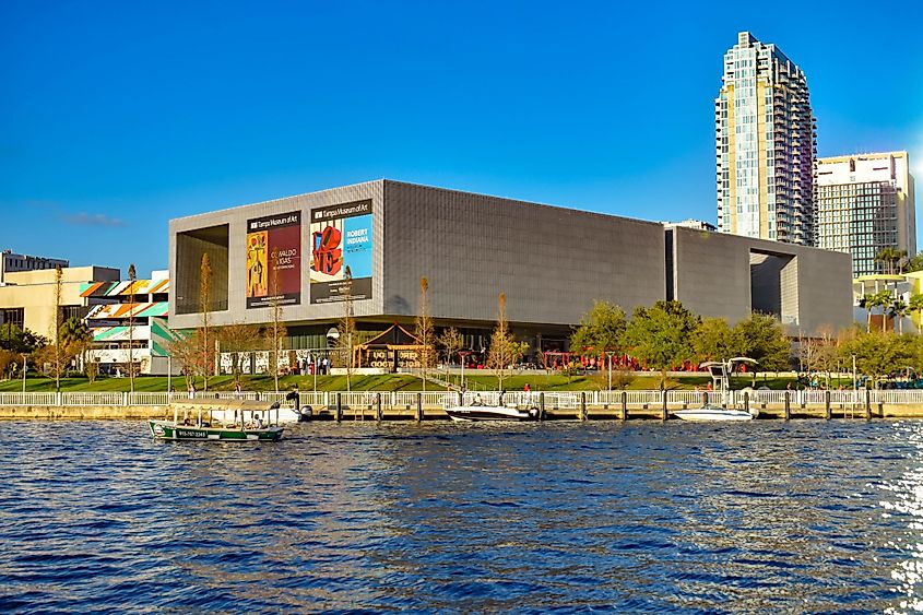 Tampa Museum of Art and skyscrapers over the Hillsborough River coast in downtown Tampa, Florida