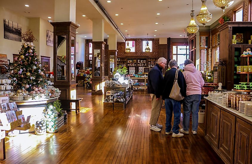 Pioneer Woman Mercantile boutique home store in Pawhuska, Oklahoma. Editorial credit: Vineyard Perspective / Shutterstock.com.