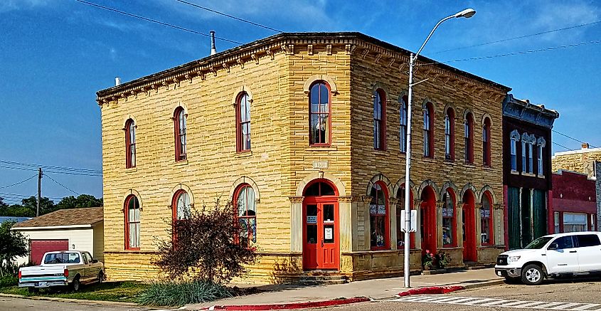 Cummins Block Building- Lincoln KS