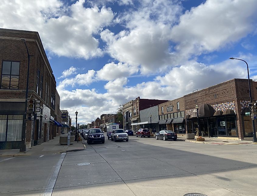 Main Street N at 4th Ave NW, Austin, Minnesota