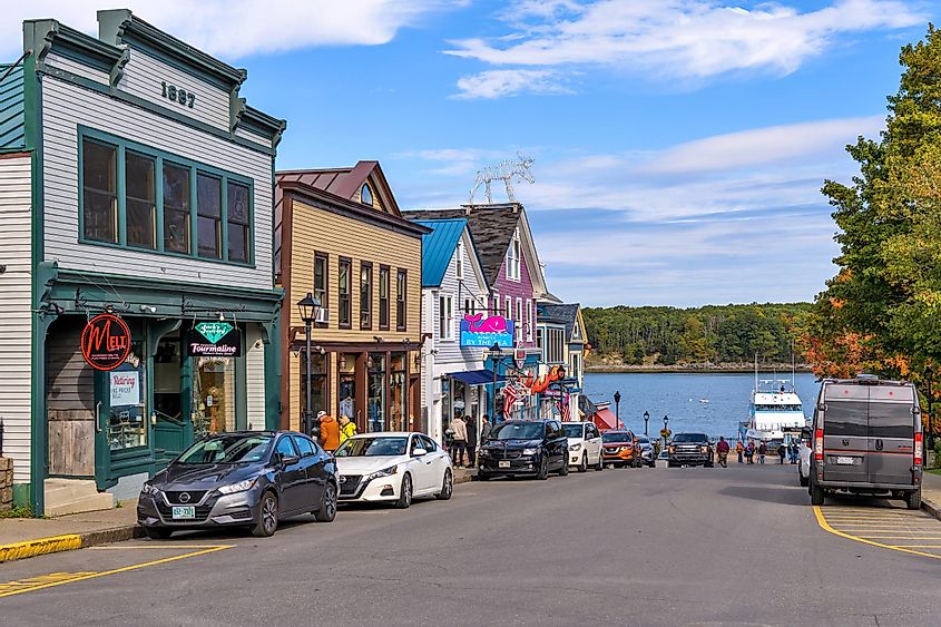 A sunny Autumn morning view of the historic Main street of the resort town on Mount Desert Island at shore of Frenchman Bay, via Sean Xu / Shutterstock.com