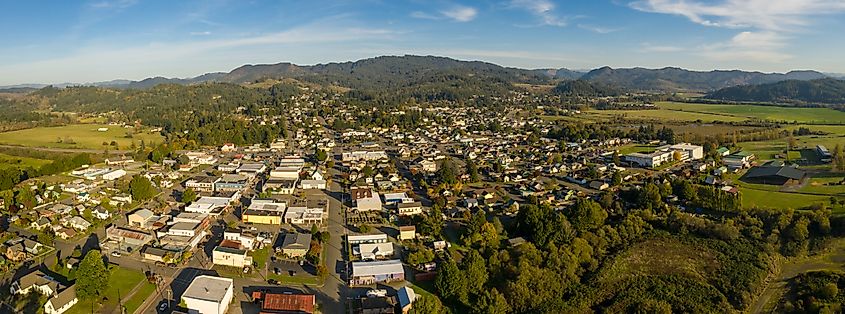 Aerial drone panorama of Myrtle Point, Oregon