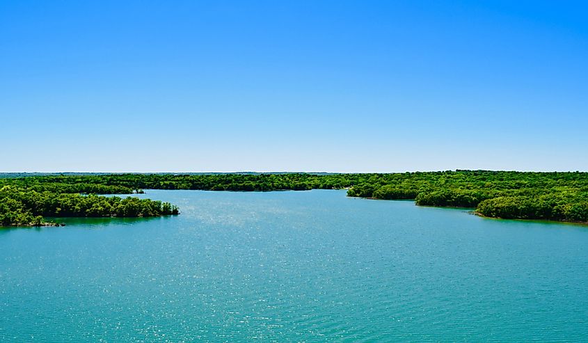 Overlook of the turquoise waters of Lake Murray State Park