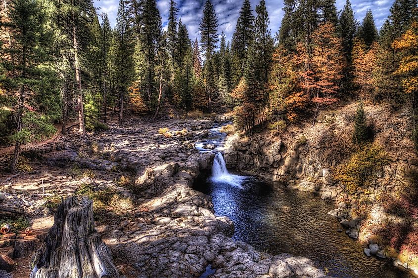 Autumn colors on the Lower McCloud Falls in California