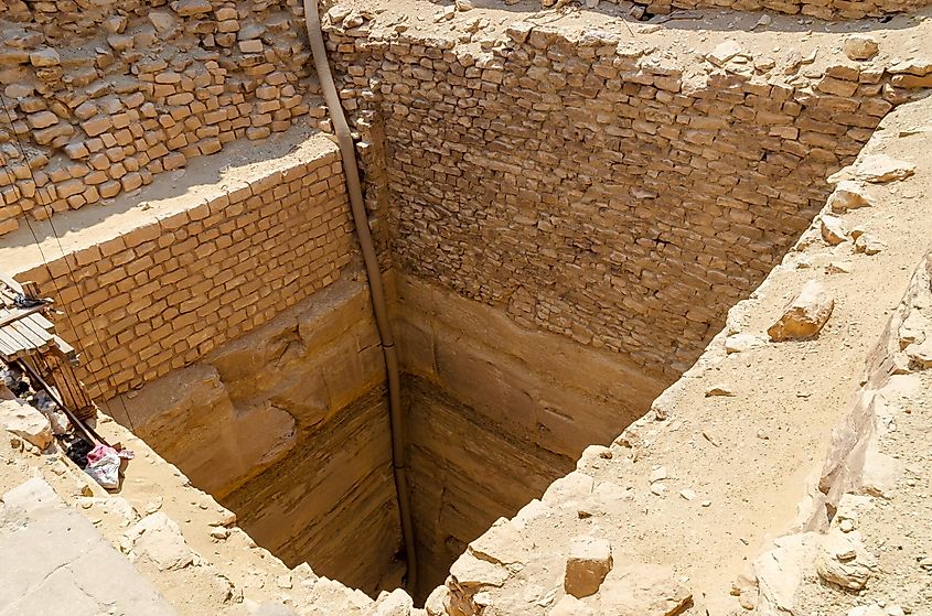 The entrace of an archeological site near the pyramids