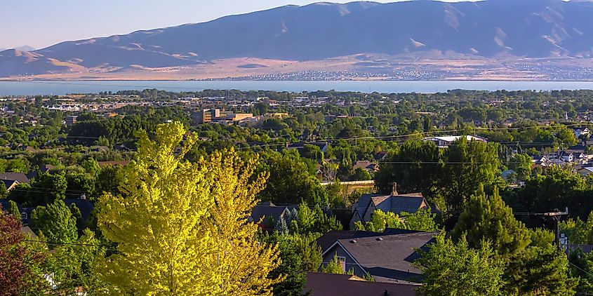 Homes with Utah Lake and mountain in Orem, Utah