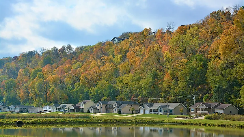 Pikes Peak State Park, Iowa, in the fall