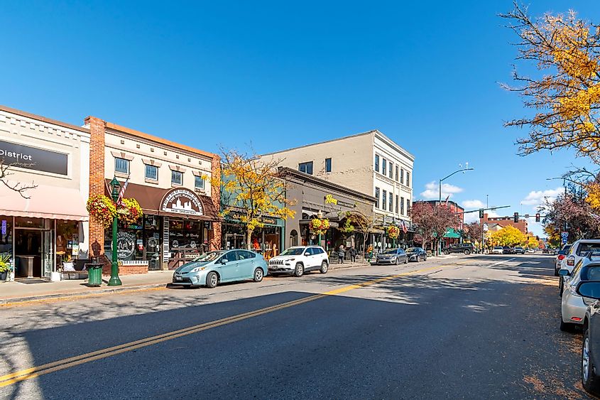 The main street is Sherman Avenue near 4th street in the historic lakeside downtown of Coeur d'Alene, Idaho. Editorial credit: Kirk Fisher / Shutterstock.com