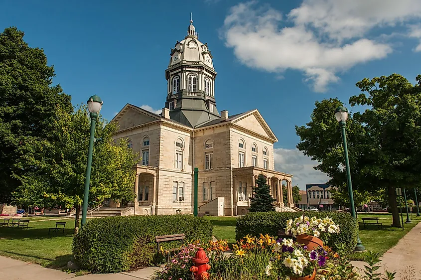 Winterset, Iowa. By Teddi Yaeger, CC BY-SA 4.0, Wikimedia Commons.
