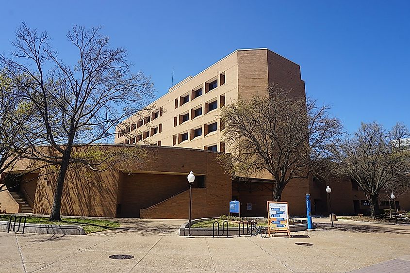 Nedderman Hall on the campus of the University of Texas at Arlington in Arlington, Texas (United States).