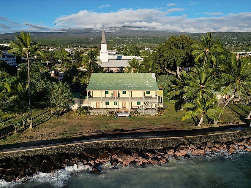 Aerial view of Hulihe‘e Palace
