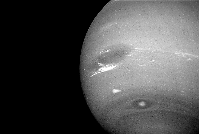neptune captured by voyager 2