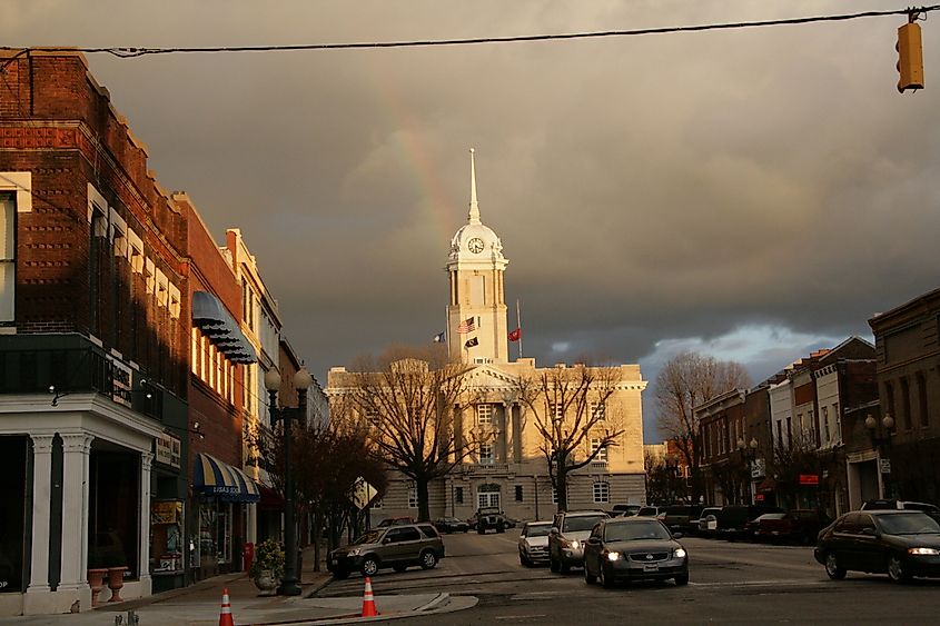 The town square in Columbia, Tennessee, featuring historic buildings.