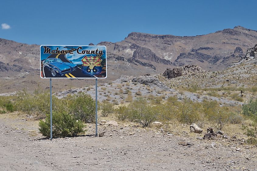 Mohave County sign.