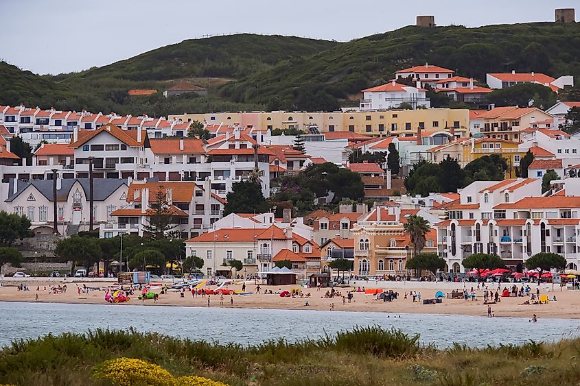 Buildings on the bay of São Martinho do Porto, Portugal, a relaxed resort town with historic roots.