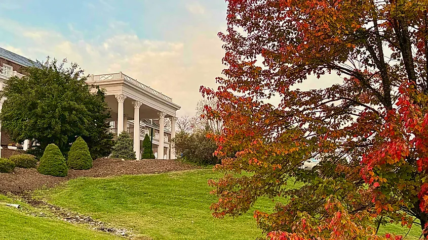 The Mimslyn Inn is romantic and close to scenic Skyline Drive (Photo: Bryan Dearsley)