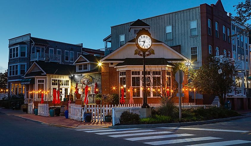 The quaint, historic downtown of Manteo.