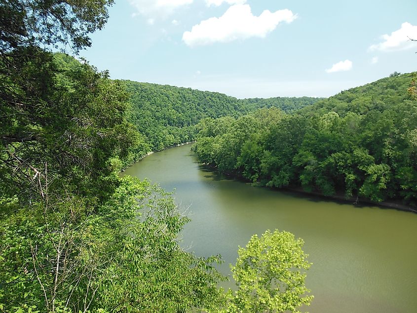 View from Kentucky River overlook in Raven Run Nature Sanctuary, Kentucky.