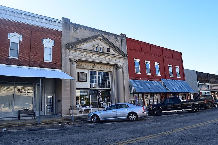 The Farmers State Bank building at 113 South Main Street in Palestine, Illinois. 