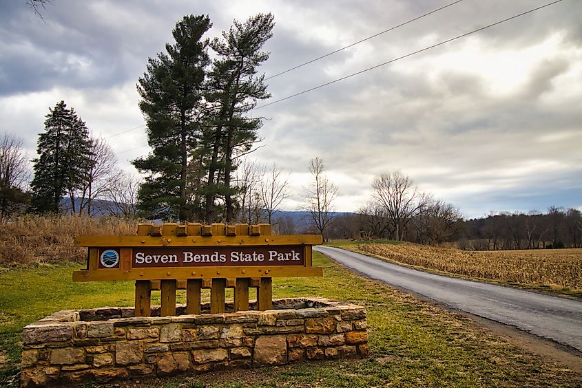 Photos were taken on a January day at Seven Bends State Park outside of Woodstock, VA