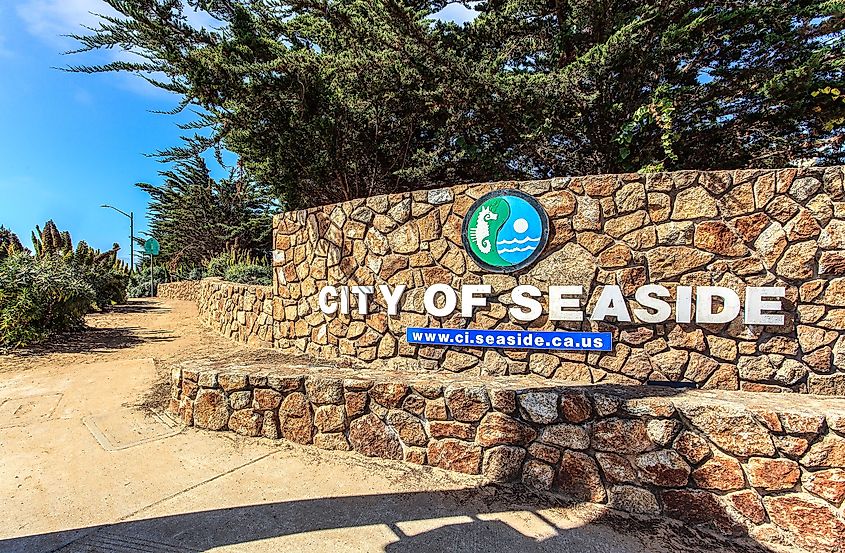 A welcoming sign as you make your way into Seaside, California.