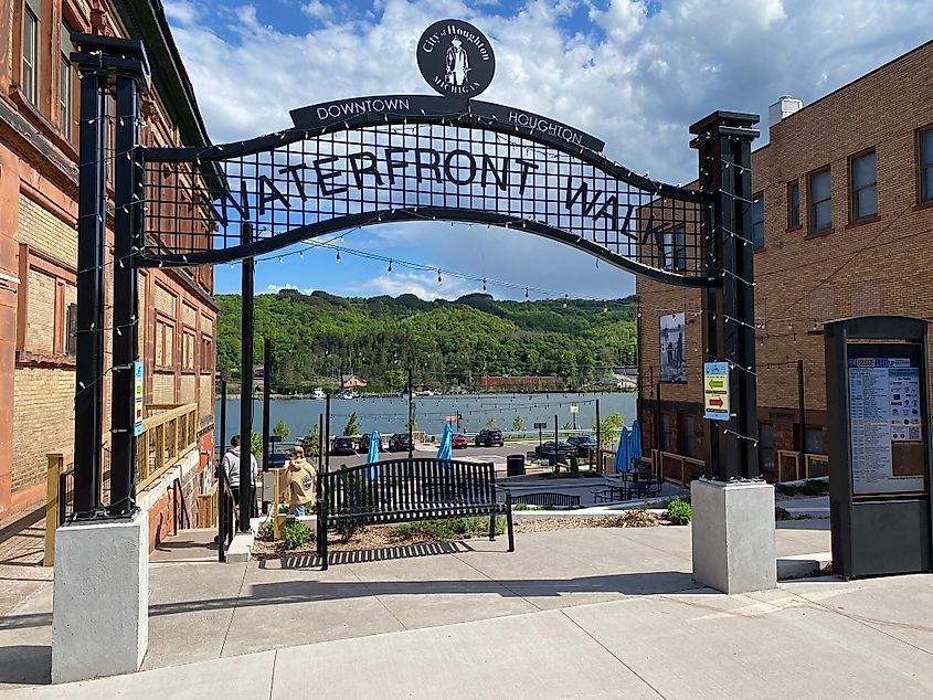 The entrance way to Downtown Houghton's Waterfront Walk.