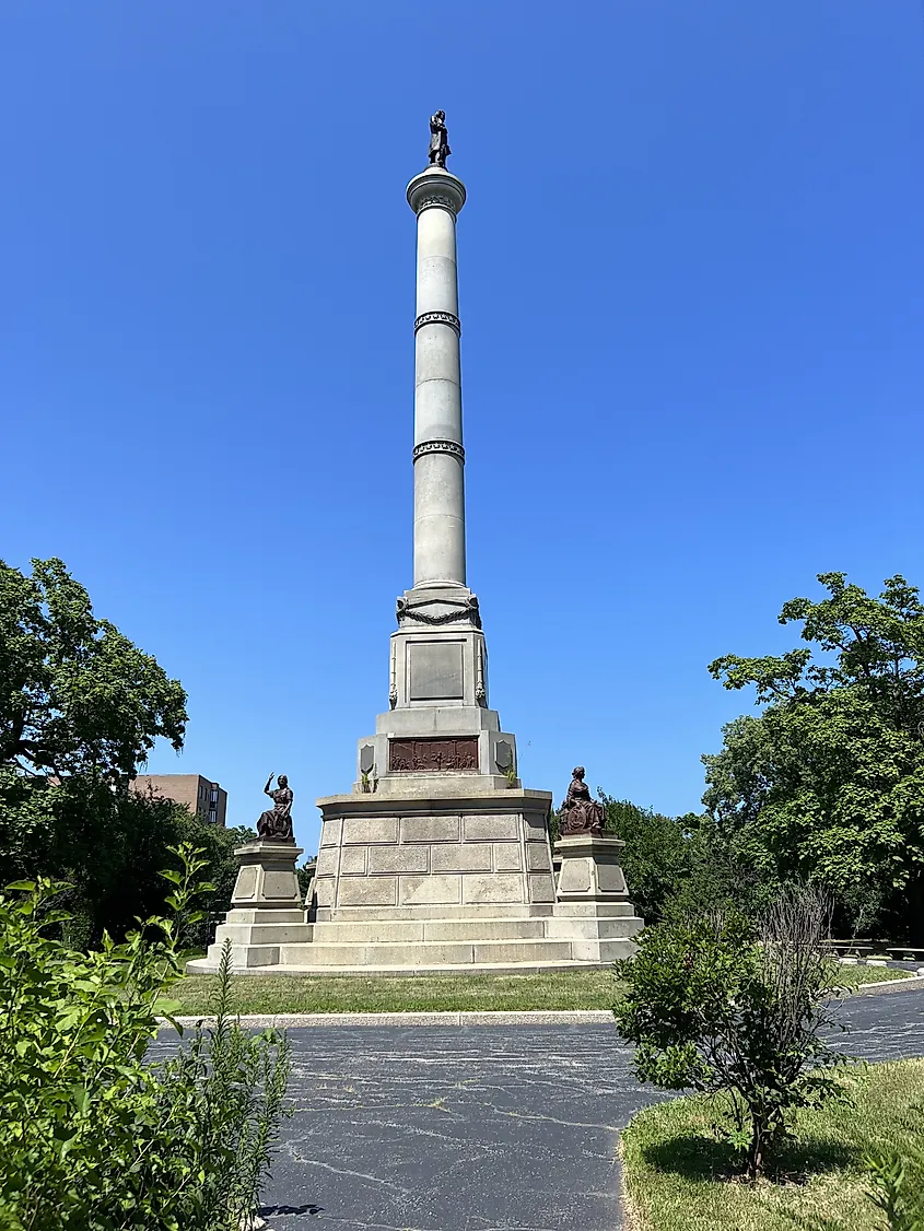Douglas Tomb in Chicago.