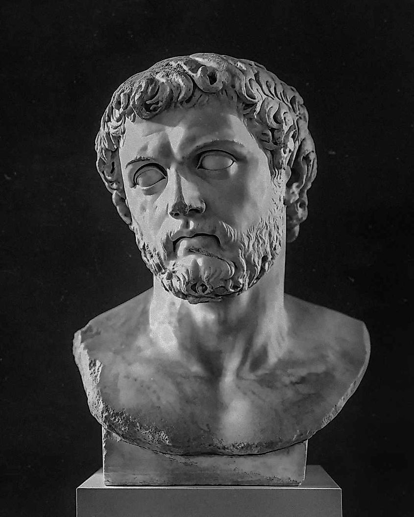 Bust of "Thrasybulus Athenienses" (Author is Unknown - Roman copy of a Greek bust, Public domain, via Wikimedia Commons)