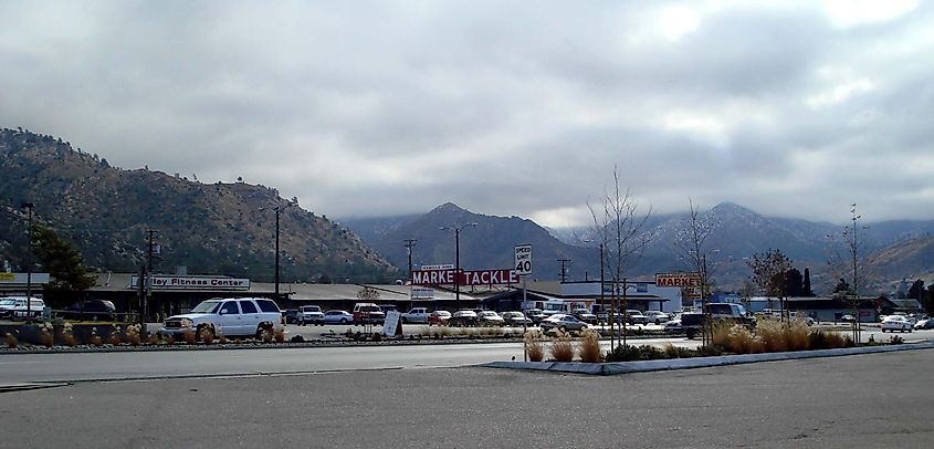 Lake Isabella along Lake Isabella Boulevard, California.