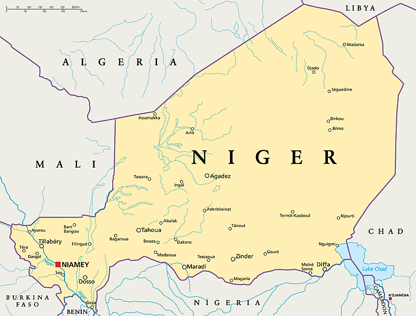 Map of Niger with bordering countries.