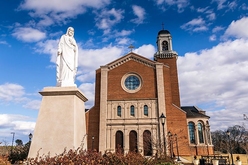 The Holy Name of Jesus Cathedral in Raleigh, North Carolina. Editorial credit: Jason Schronce / Shutterstock.com