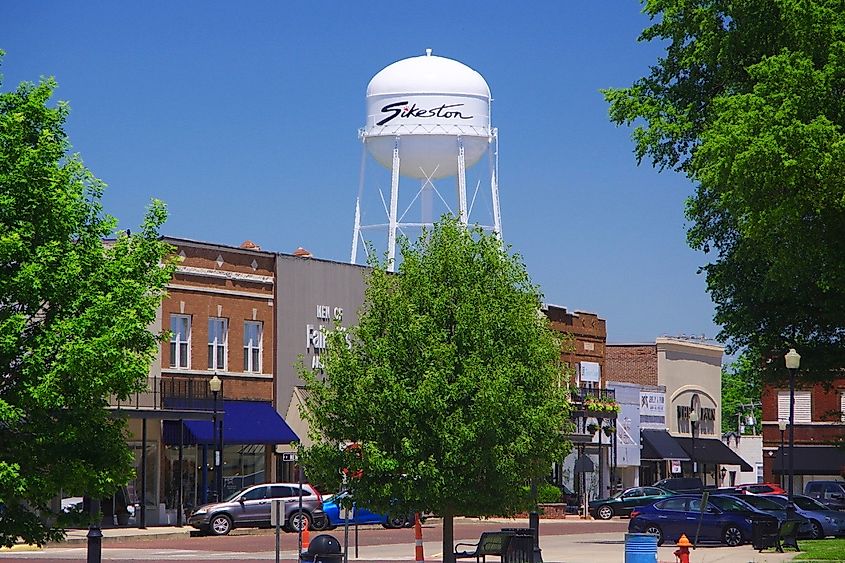 Front Street in Sikeston, Missouri, United States