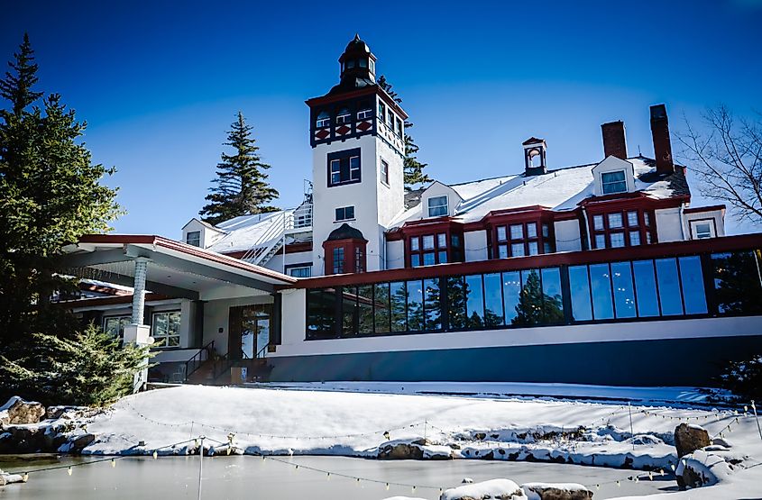 The Lodge at Cloudcroft in winter.