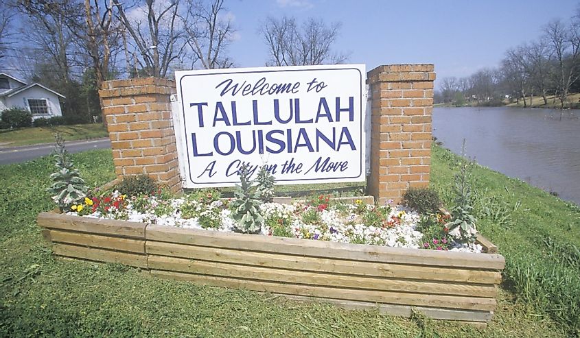 Tallulah Louisiana Welcome Sign with flower bed out front
