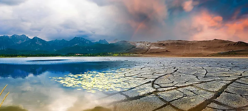 Contrast between land with water and without