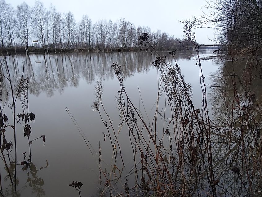 Kokemaenjoki River in winter.