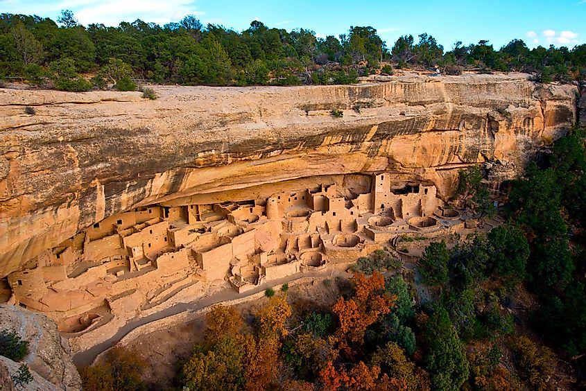 USA, Colorado, Cortez. Mesa Verde's Cliff Palace, cliff dwelling.
