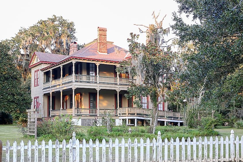 A historic home in the town of Madisonville, Louisiana. Editorial credit: Felder Casanova / Shutterstock.com