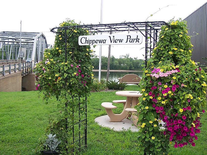 Chippewa View Park in Durand, Wisconsin. J. Stephen Conn via Flickr.com.