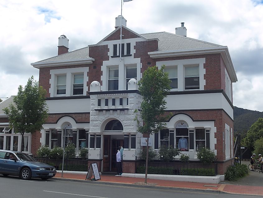 Historic building in Cygnet, Tasmania, that formerly housed the Commercial Bank of Tasmania, the English, Scottish and Australian Bank, and later ANZ