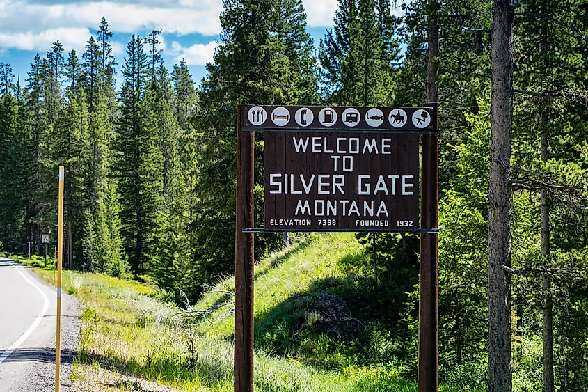 Welcome to Silver Gate, Montana sign