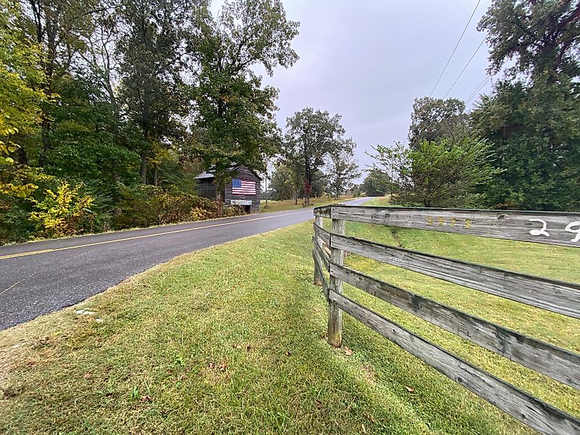 Old Murray Paris Road in Calloway County, Kentucky.