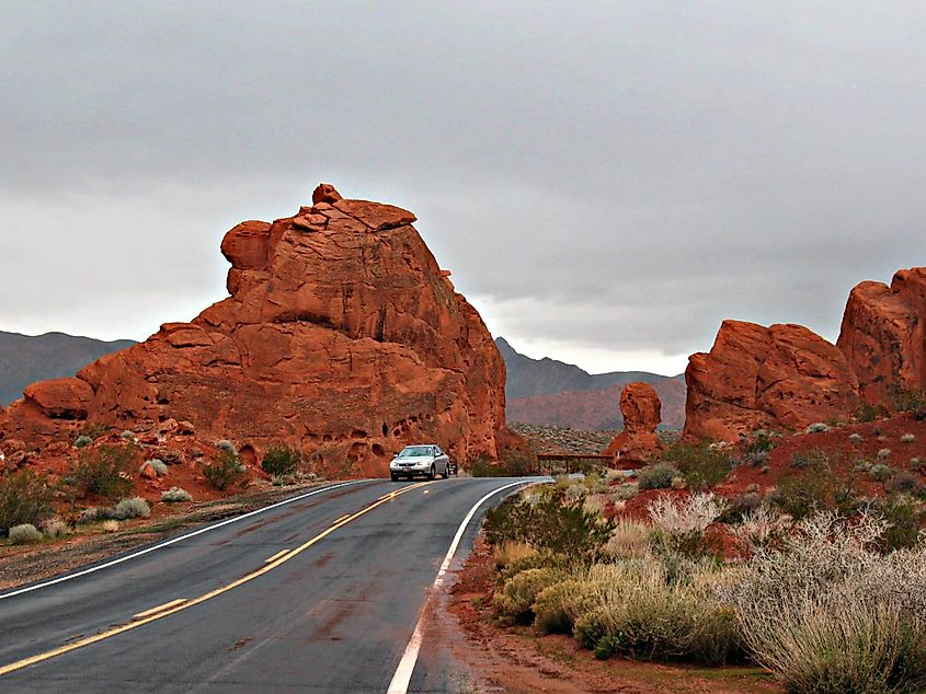 Valley of Fire Road photo via Wikicommons