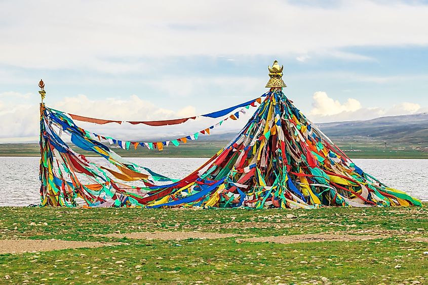 Prayer flags at Qinghai Lake