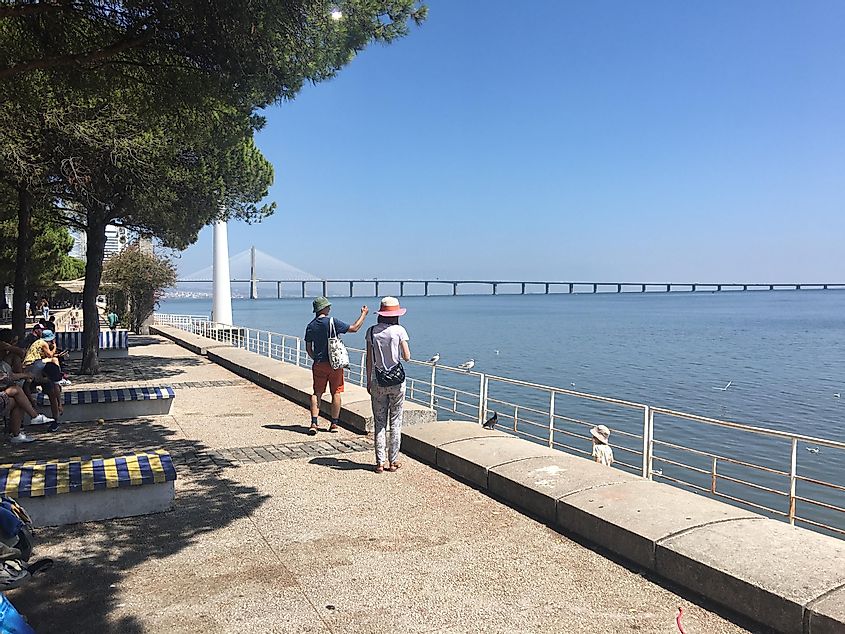 Lisbon waterfront, leaving town on the Camino Portugues