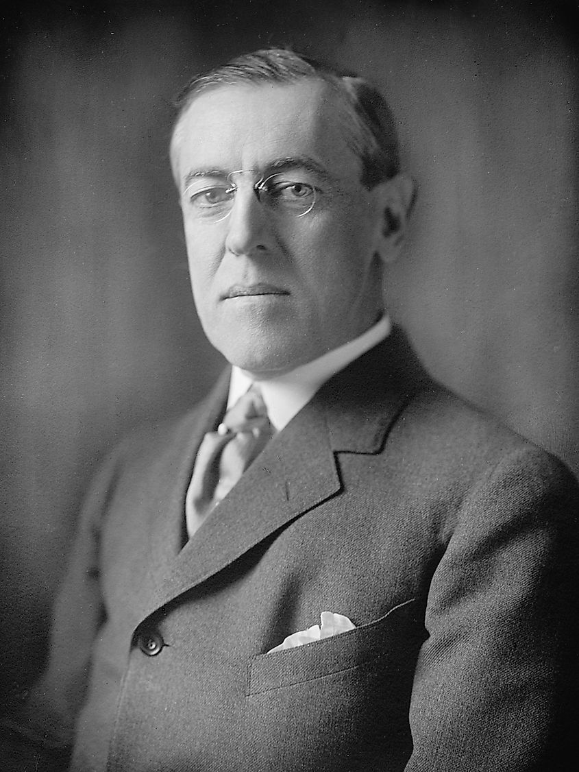 1914 portrait photograph of Woodrow Wilson by Harris & Ewing